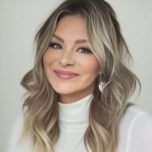 Meet your Posher, Kimberly B